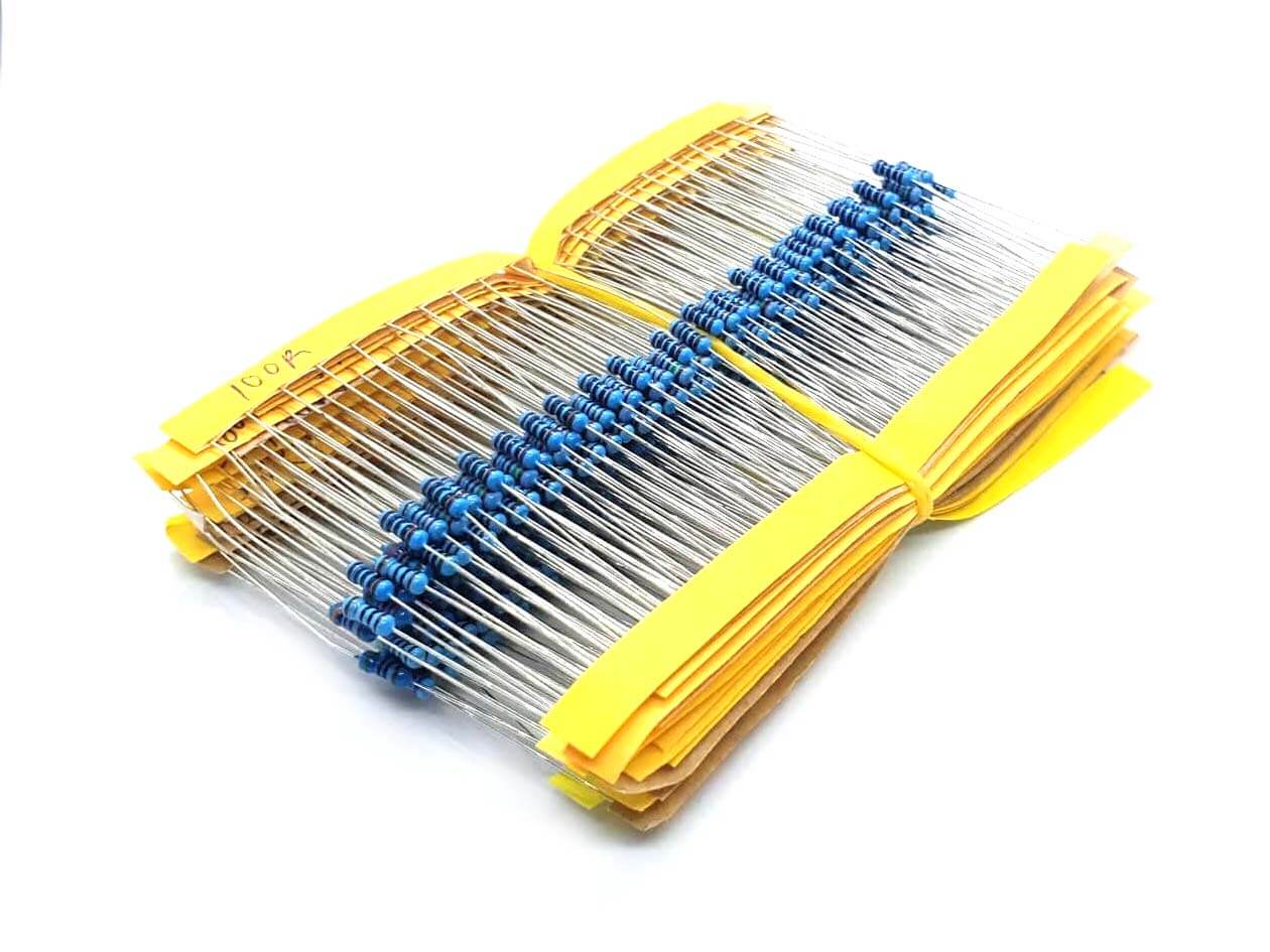 Resistor Assortment (600 Pieces)